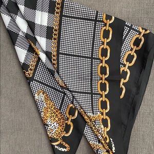 Fashion scarf